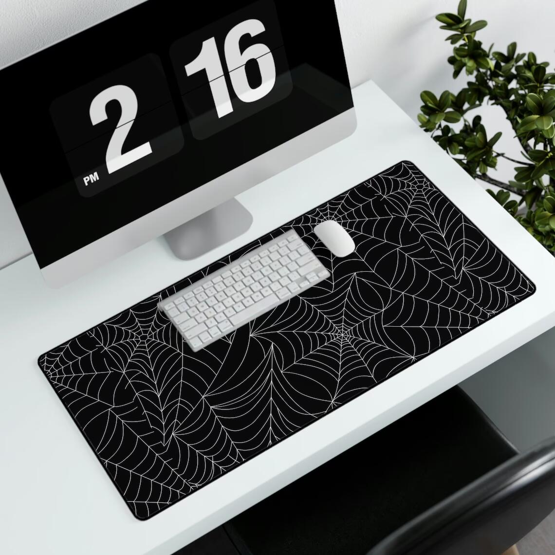 Tapete de mesa longo e fofo, d - Desk Setup Aesthetic avaliação e preço
